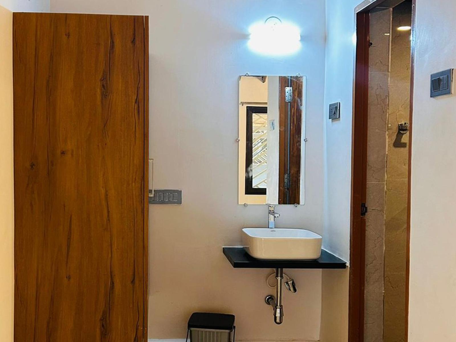 Hampi Village Resort & Tutti Cafe Zewnętrze zdjęcie