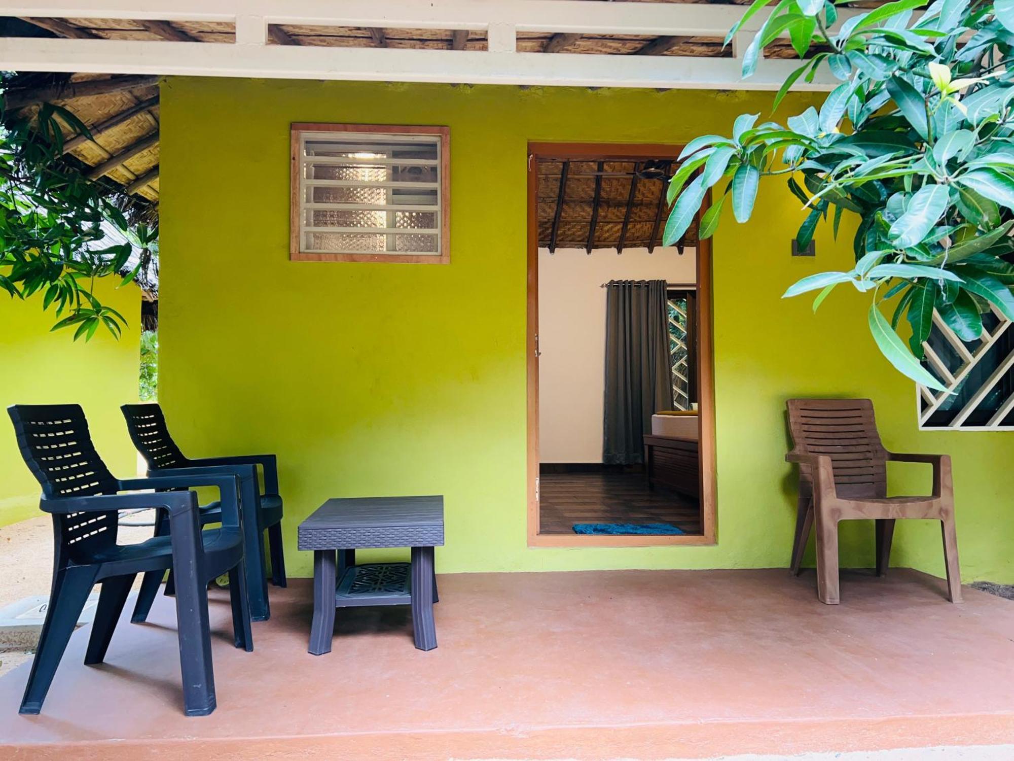 Hampi Village Resort & Tutti Cafe Zewnętrze zdjęcie